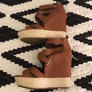 BCBGeneration Wedges
